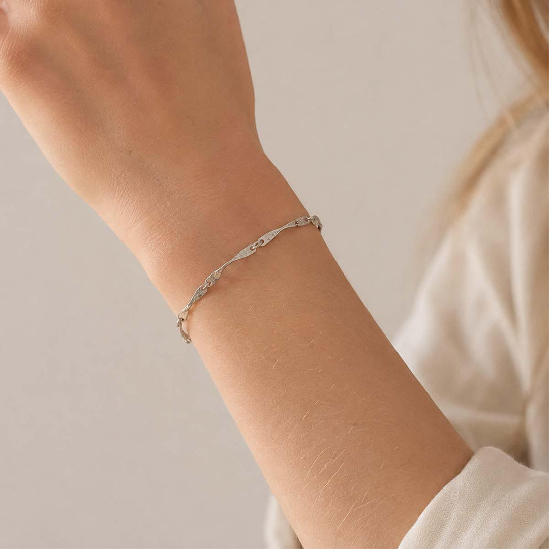 Silfurarmband