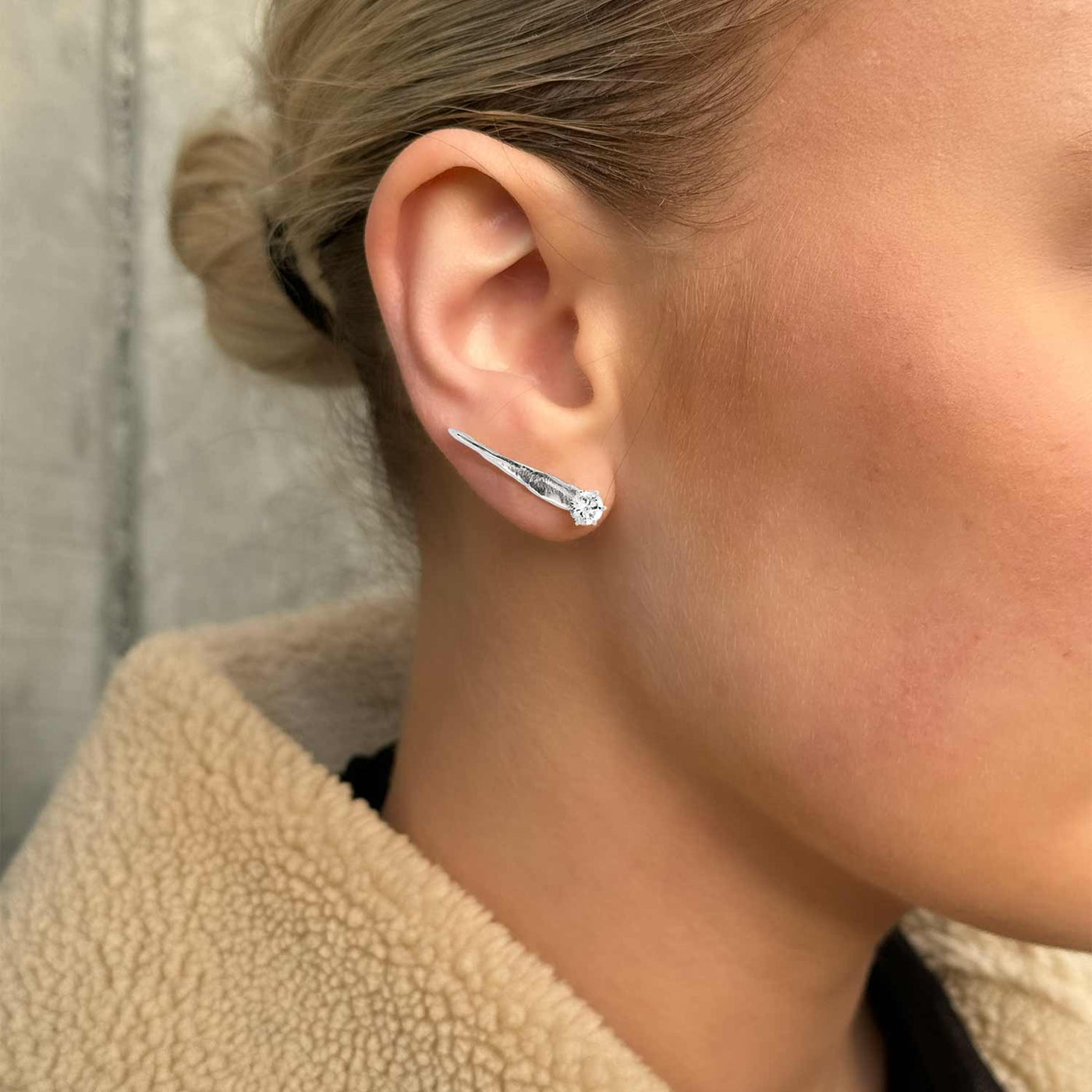 Silfureyrnalokkar með zirconia