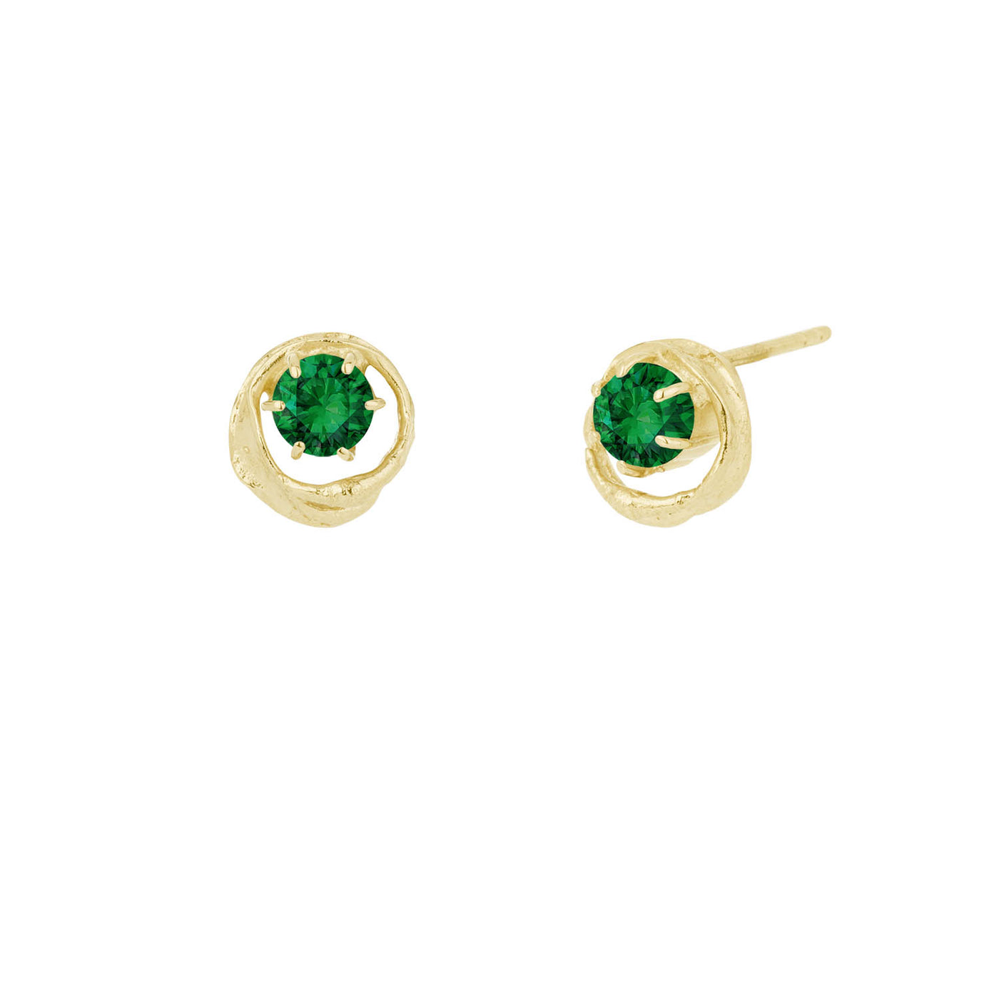 Gulleyrnalokkar með emerald