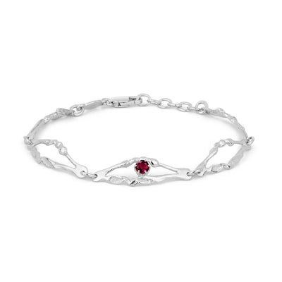 Silfurarmband með rúbín